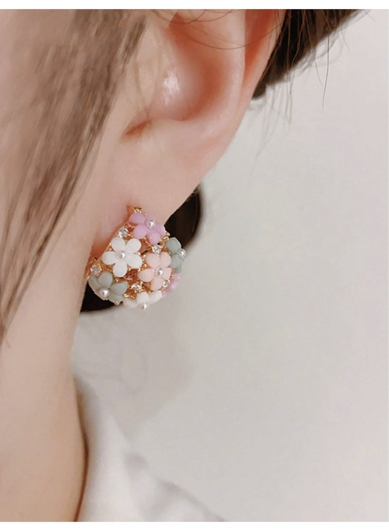 ڤيا أقراط نسائية أنيقة بتصميم باقات الزهور — لمسة ناعمة لإطلالتك اليومية - Image 1